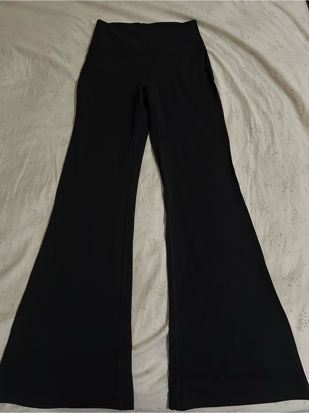Brand New Lululemon Groove High Rise Flared Pant Regular